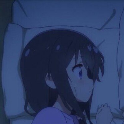 “相机对准机场 人生走进牢房”